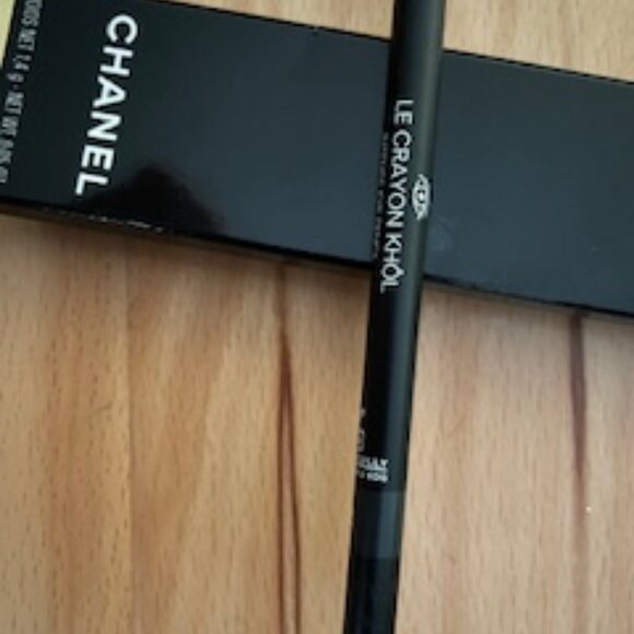 CHANEL Le Crayon Khôl Intense Eye Pencil in Noir - nbr 61 - Picture 8 of 14